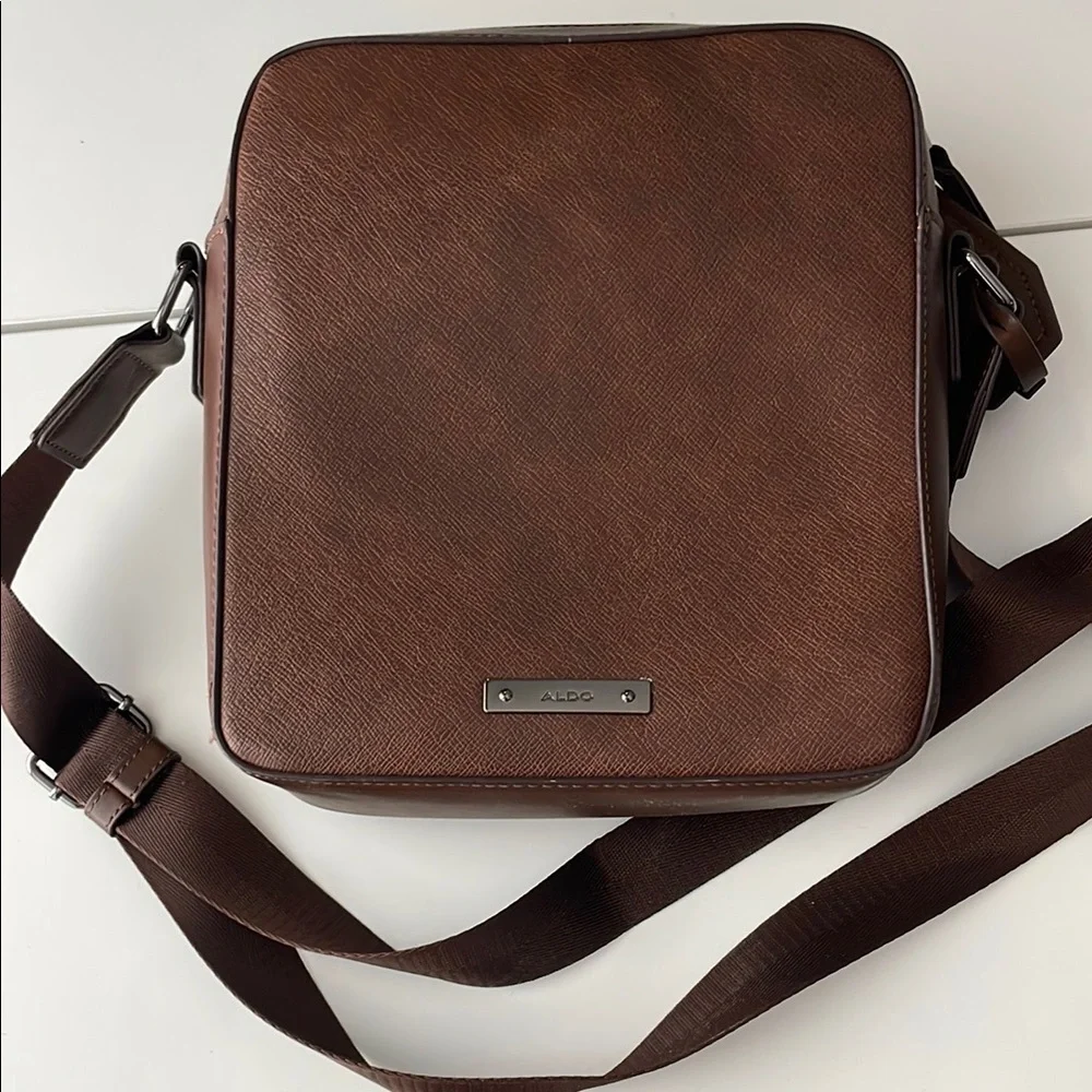 New Aldo Crossbody Messenger Bag - Picture 9 of 10